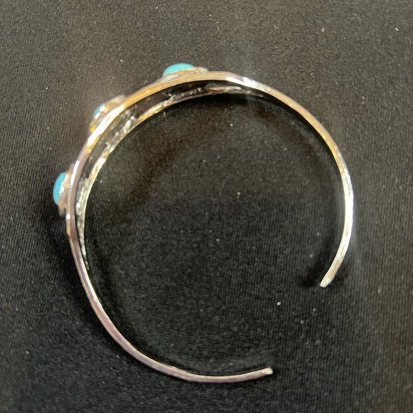 Turquoise and Silver Cuff Bracelet - Picture 5 of 6
